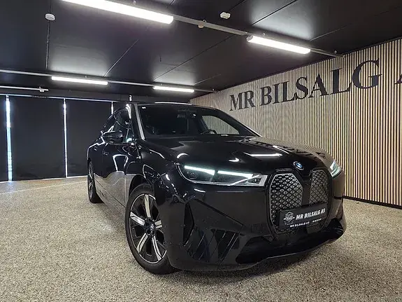 BMW Ix 2022 photo 2