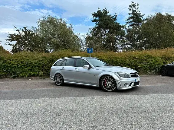 Mercedes-Benz C 63 Amg 2011 photo 3