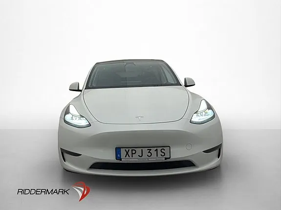 Tesla Model Y 2023 photo 3