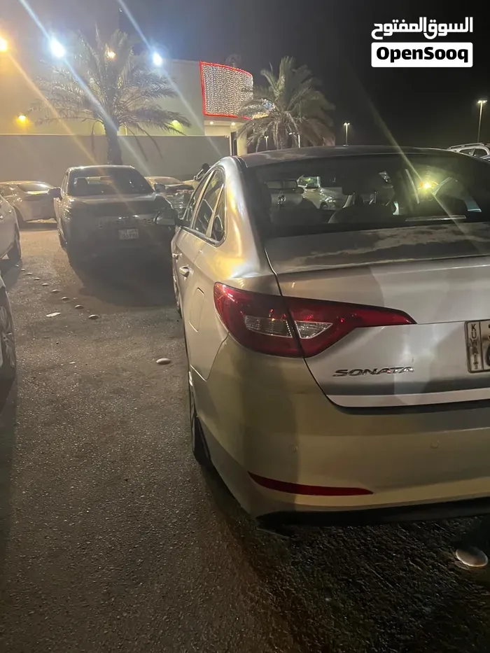 Hyundai Sonata 2016 photo 2