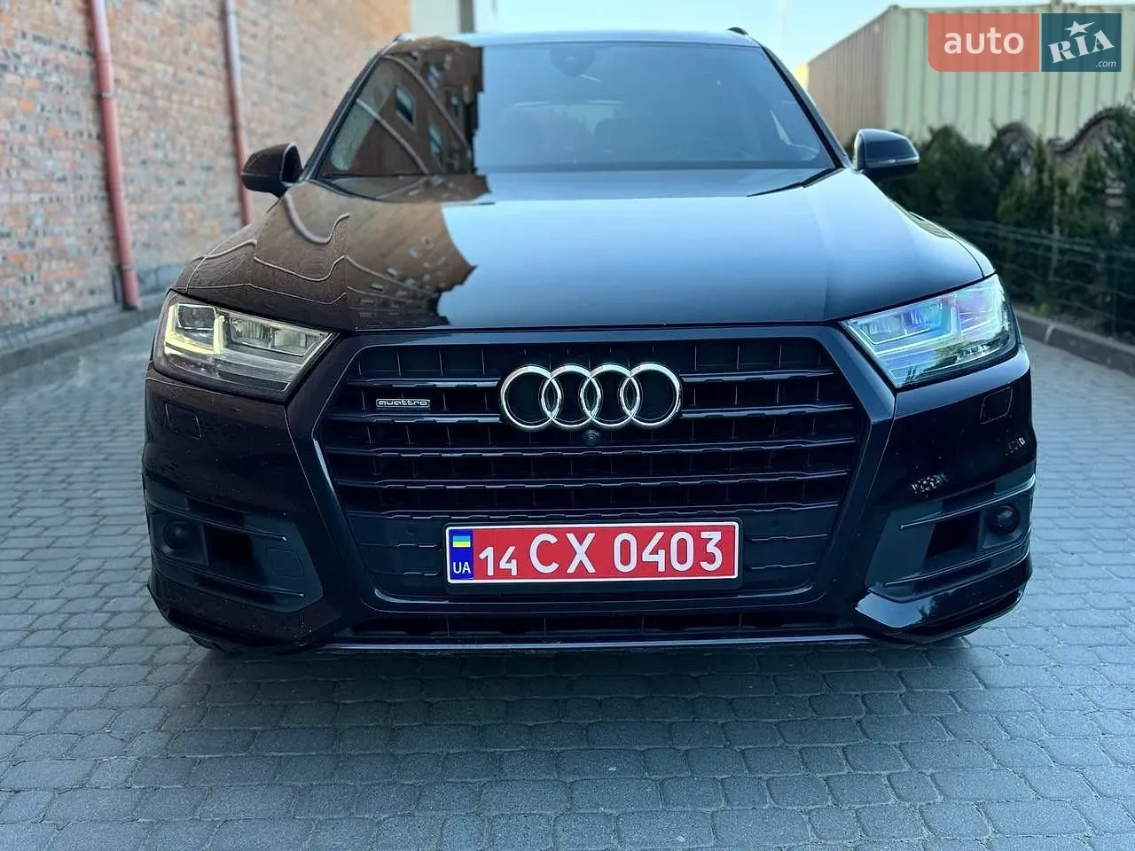 Audi Q7 2019 photo 2