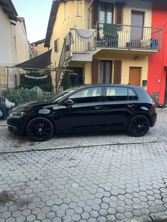 Volkswagen Golf 2018 photo 3