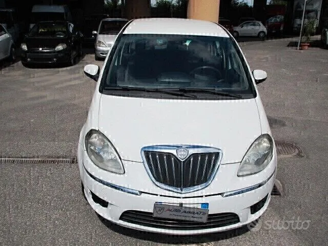 Lancia Musa 2010 photo 2