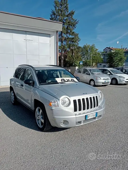 Jeep Compass 2008 photo 2