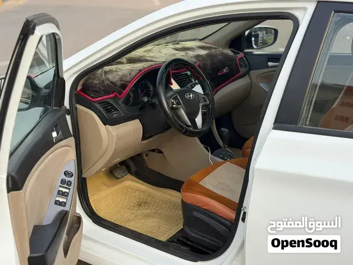 Hyundai Accent 2016 photo 4