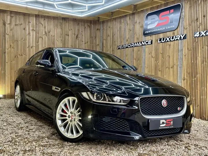 Jaguar Xe