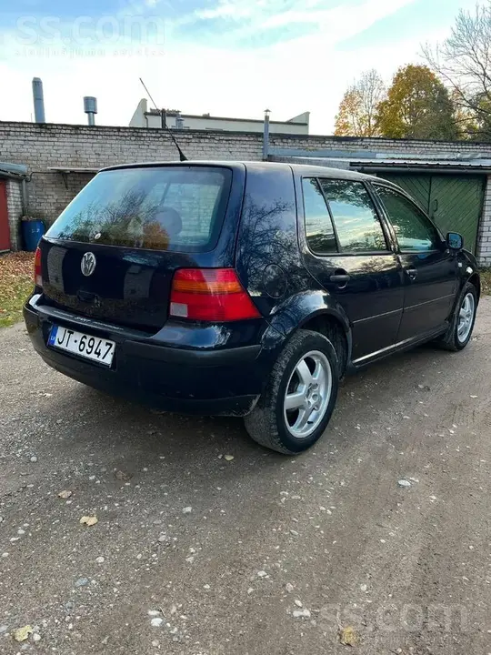 Volkswagen Golf 4 1998 photo 4