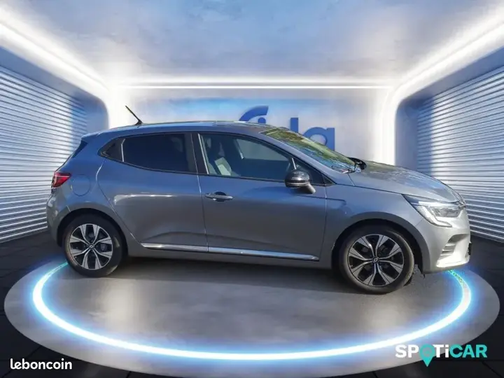 Renault Clio 2023 photo 4