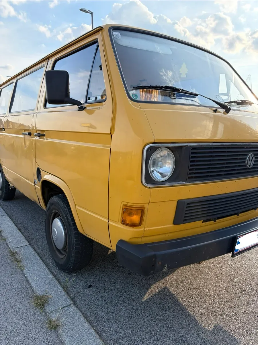 Volkswagen T3 1983 photo 3
