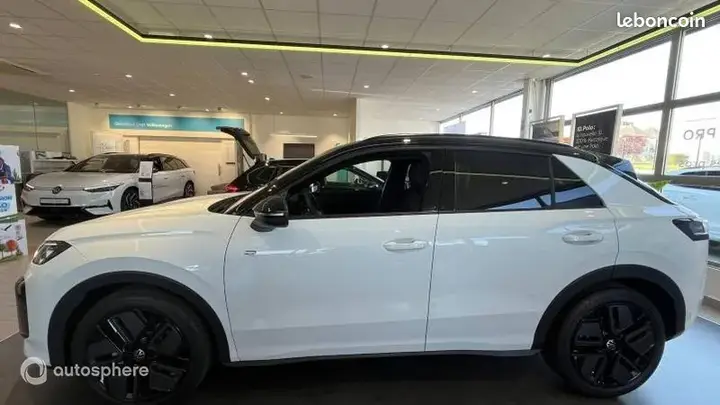 Volkswagen T-Roc 2026 photo 3