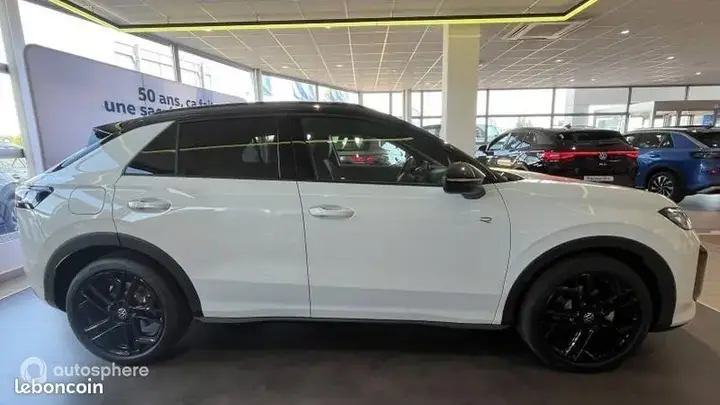 Volkswagen T-Roc 2026 photo 4