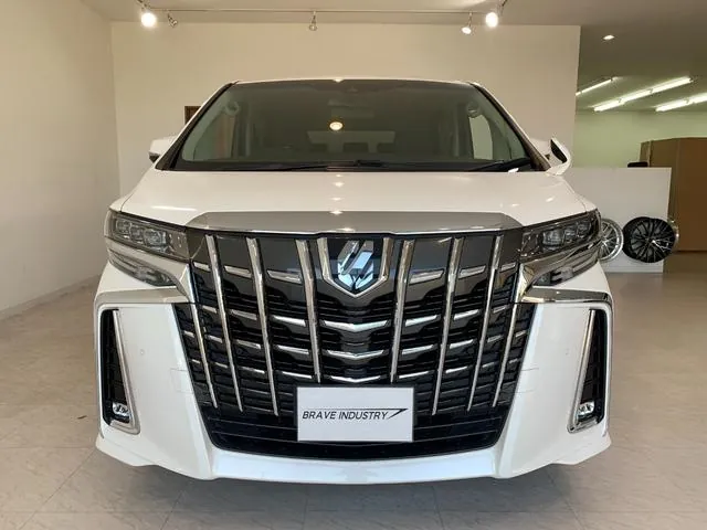 Toyota Alphard 2021 photo 2