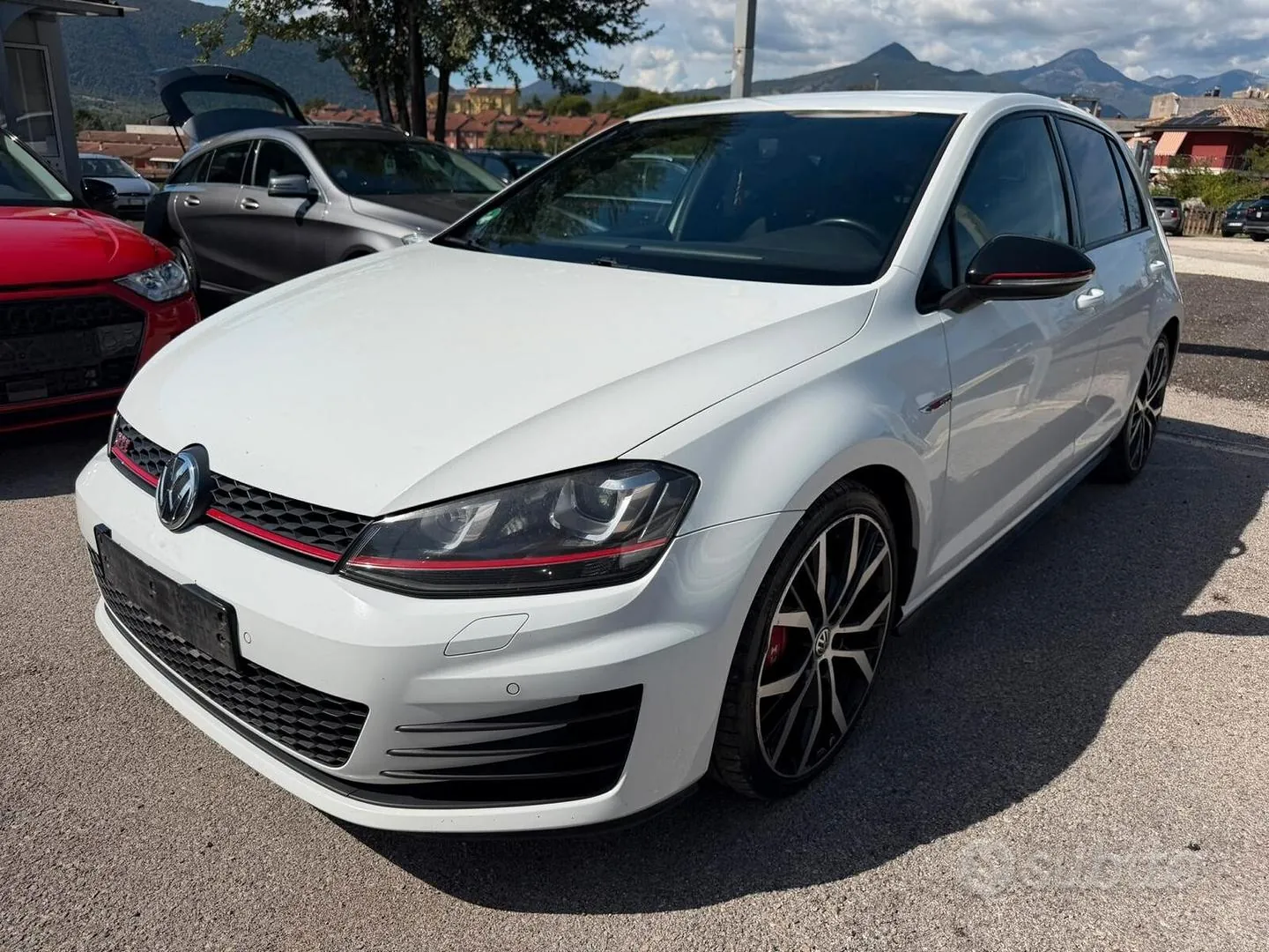 Volkswagen Golf Gti Performance 2.0 Tsi 5P. Bluemotion 2016 photo 2
