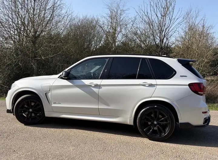 BMW X5 2017 photo 2