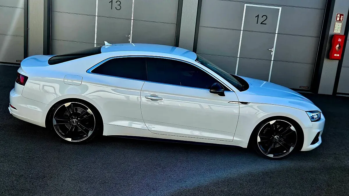 Audi A5 2018 photo 2
