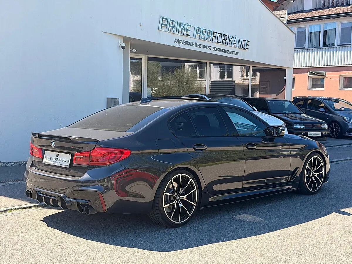 BMW 5 Series 2018 photo 3