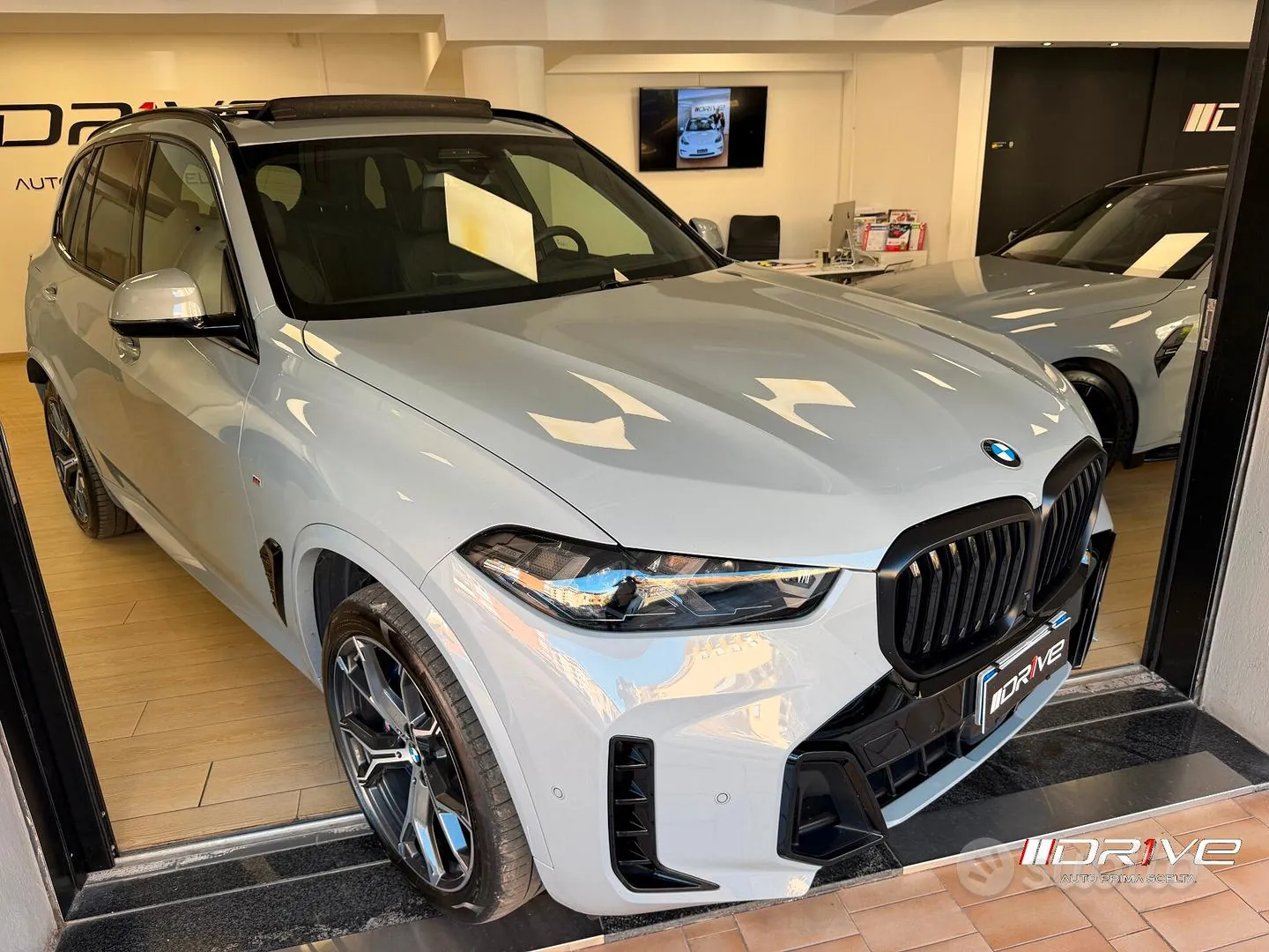BMW X5 2024 photo 2
