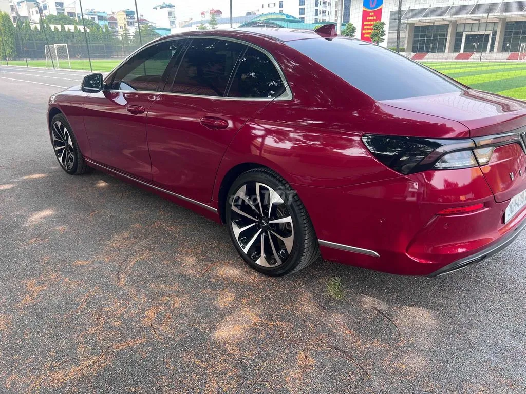 Vinfast Lux A2.0 2021 photo 3