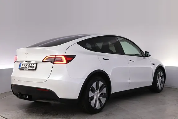 Tesla Model Y 2024 photo 5