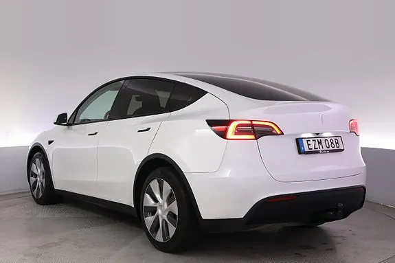 Tesla Model Y 2024 photo 4