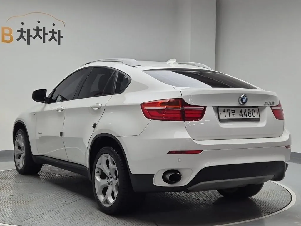 BMW X6 2013 photo 2
