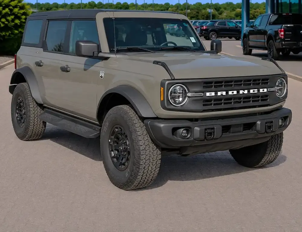 Ford Bronco 2026 photo 2