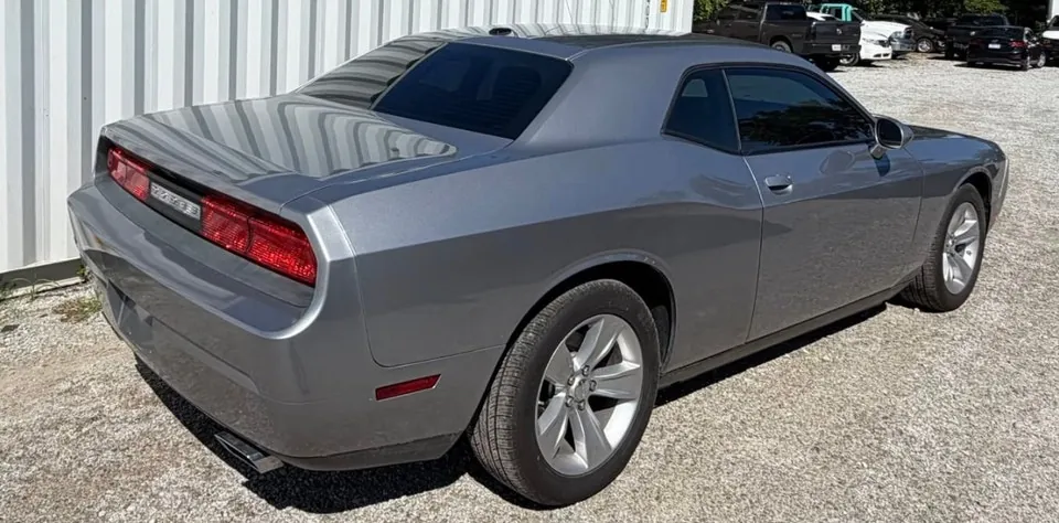Dodge Challenger 2014 photo 3