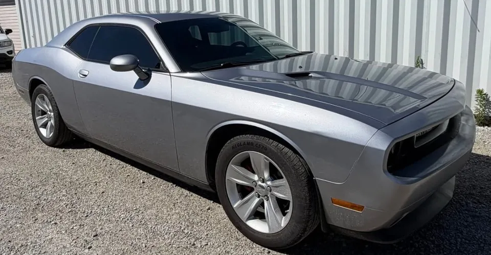 Dodge Challenger 2014 photo 2