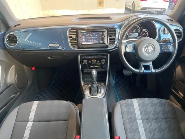Volkswagen Beatle Design Edition 2019 photo 2