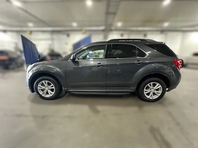 Chevrolet Equinox 2017 photo 2