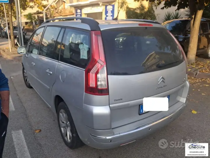 Citroen Grand C4 Picasso 2011 photo 5