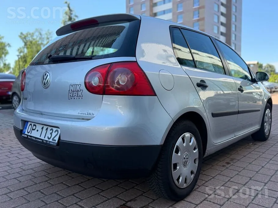 Volkswagen Golf 5 2004 photo 3