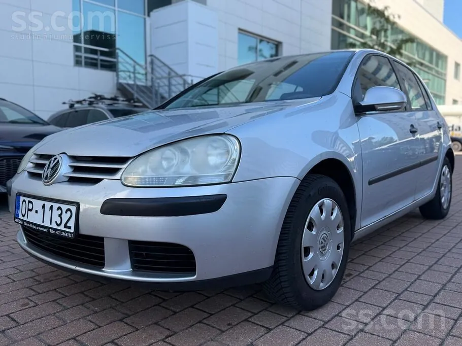 Volkswagen Golf 5 2004 photo 2