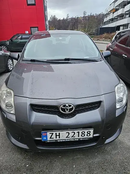 Toyota Auris 2007 photo 2