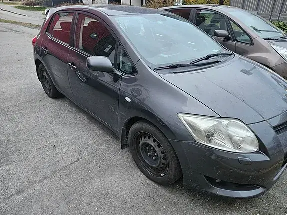 Toyota Auris 2007 photo 3