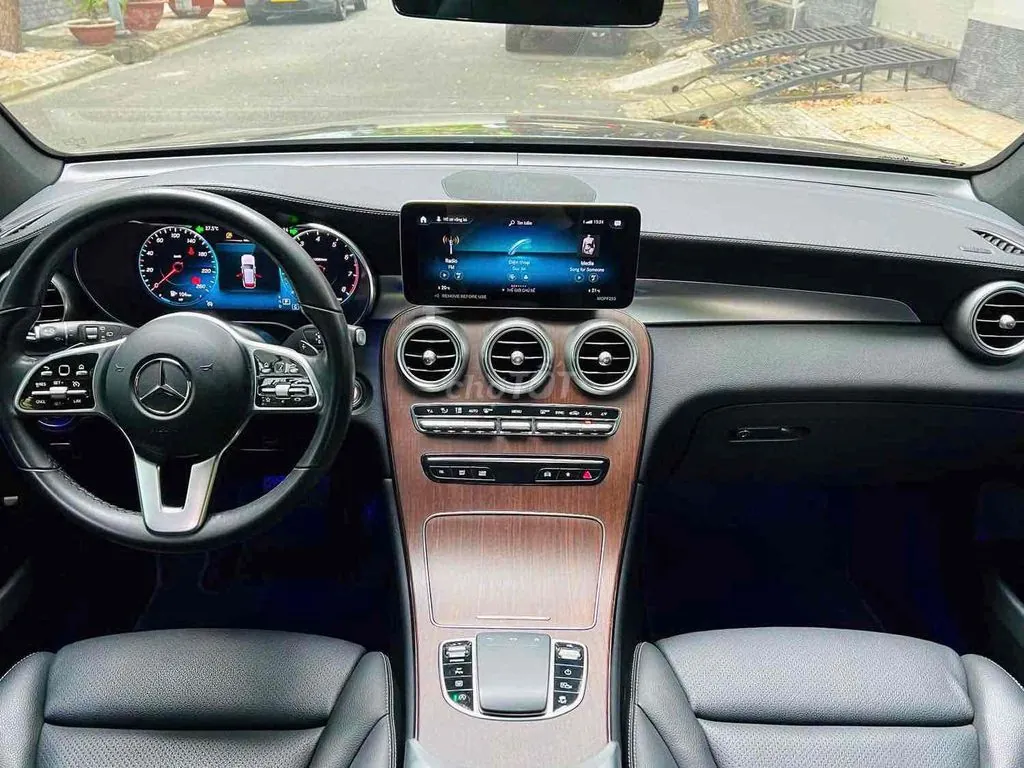 Mercedes-Benz Glc 2021 photo 2