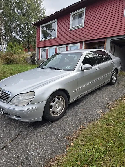 Mercedes-Benz S320