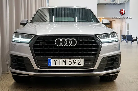 Audi Q7 2018 photo 5
