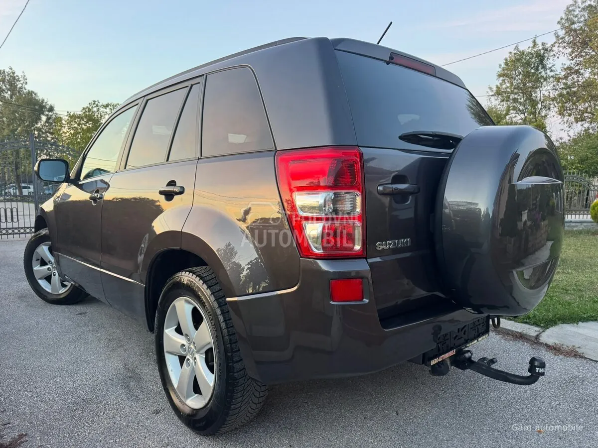 Suzuki Grand Vitara 2010 photo 5