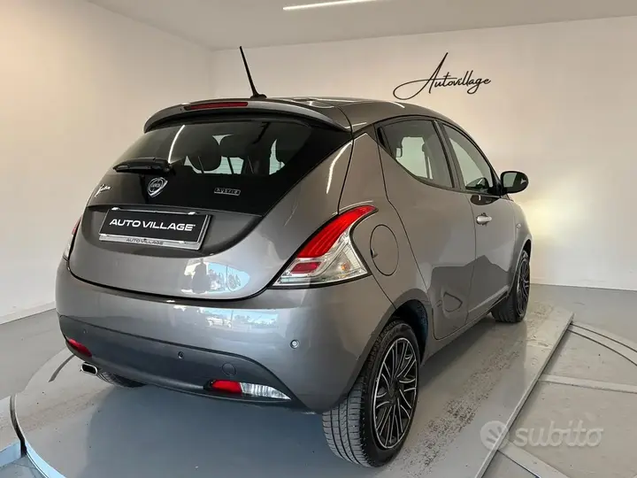 Lancia Ypsilon 2023 photo 5