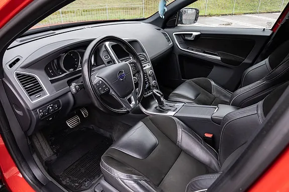 Volvo Xc60 2017 photo 5