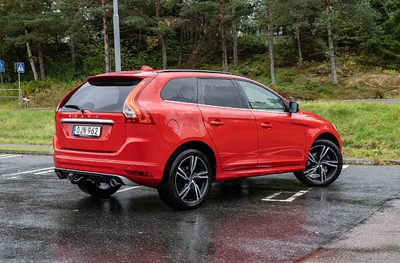 Volvo Xc60 2017 photo 2