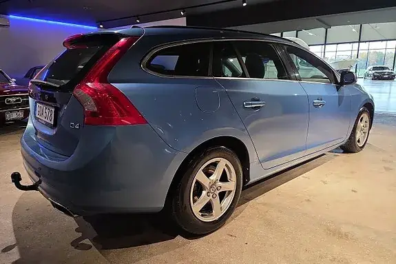 Volvo V60 2016 photo 5