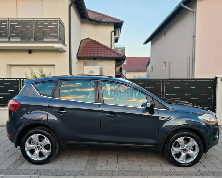 Ford Kuga 2010 photo 2