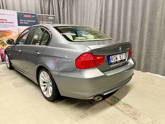 BMW 318D 2011 photo 3