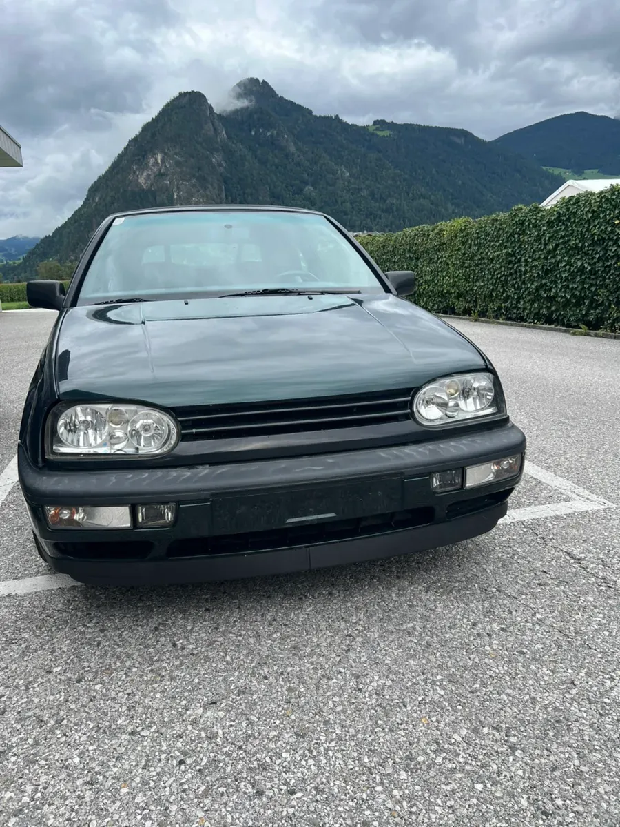 Volkswagen Golf 1996 photo 2