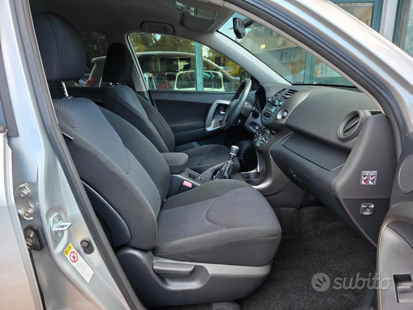 Toyota Rav4 2012 photo 4
