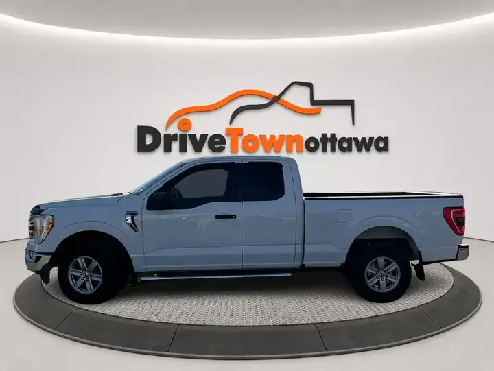 Ford F-150 2022 photo 2