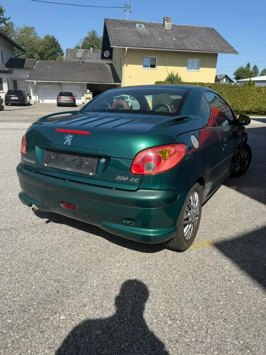 Peugeot 206 2003 photo 3