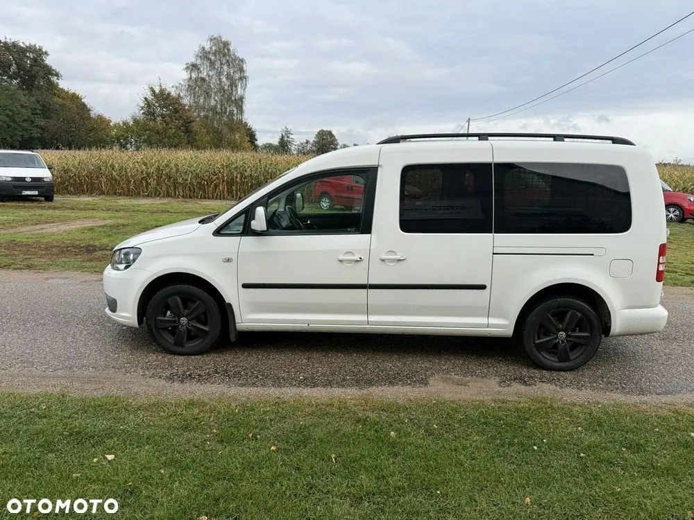 Volkswagen Caddy 2011 photo 2